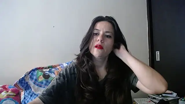 Snapshot of KAROLCANDY chatting on 5, 12, 2025 KAROLCANDY online show from 5, 12, 2025