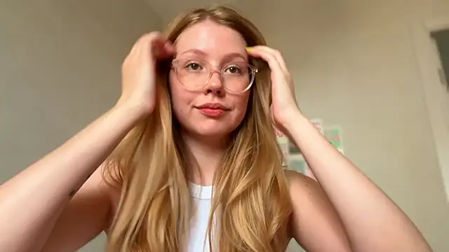 HoneyAudrey online show from 16, 5, 2026