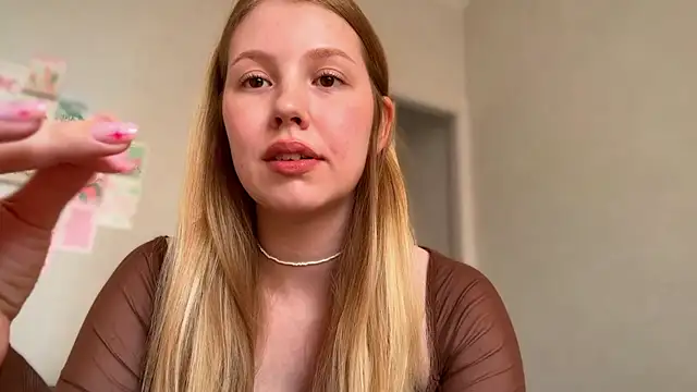 HoneyAudrey online show from 15, 6, 2026