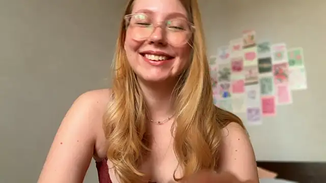 HoneyAudrey online show from 21, 5, 2026