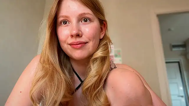 HoneyAudrey online show from 17, 6, 2026