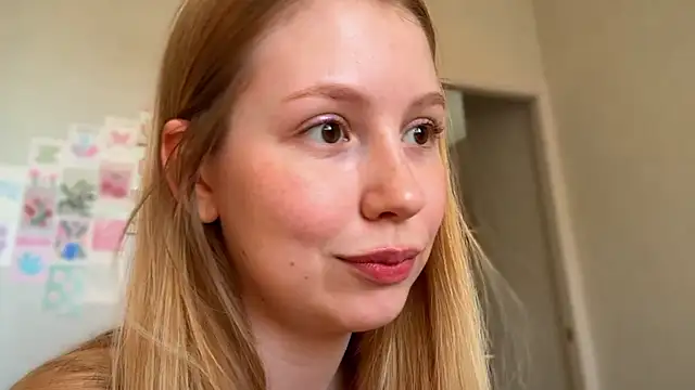 HoneyAudrey online show from 1, 6, 2026