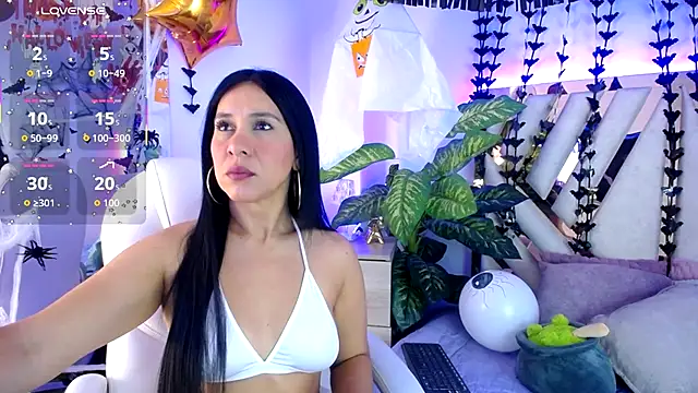 Camille jhonson online show from 4, 11, 2025