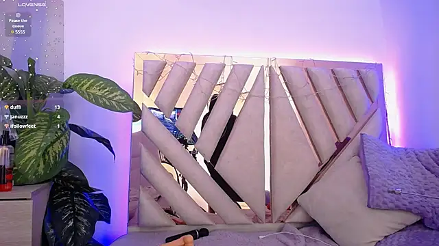 Camille jhonson online show from 16, 3, 2025