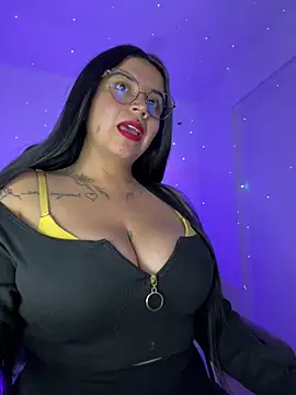 Devilsweet17 online show from 4, 3, 2025