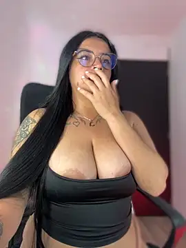 Devilsweet17 online show from 27, 9, 2025