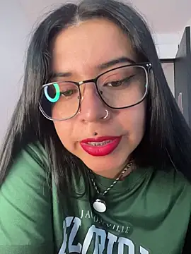 Devilsweet17 online show from 24, 4, 2026