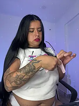 Devilsweet17 online show from 14, 3, 2025