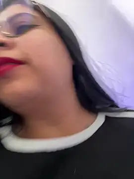 Devilsweet17 online show from 3, 2, 2026