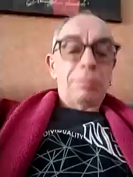 heitzer1072 online show from 29, 9, 2025