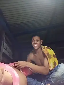 daniel traviexxxo online show from 23, 11, 2025