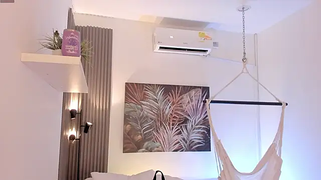 Snapshot of emma_alice_ chatting on 18, 2, 2026 emma alice online show from 18, 2, 2026