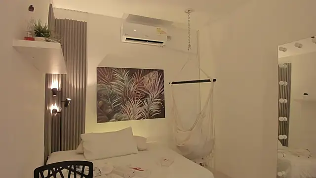 Snapshot of emma_alice_ chatting on 12, 2, 2026 emma alice online show from 12, 2, 2026