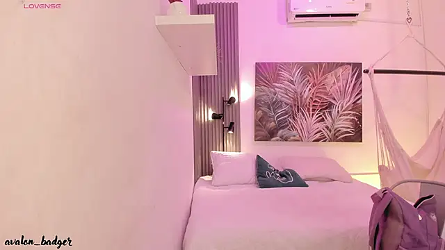 emma alice  online show from 23, 9, 2025