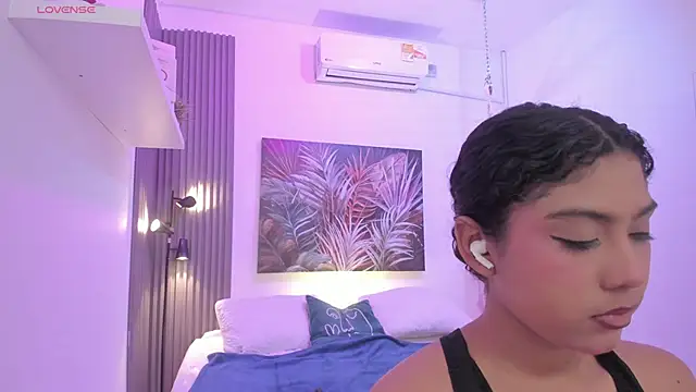 emma alice  online show from 28, 10, 2025