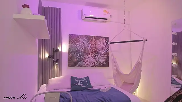 emma alice  online show from 30, 9, 2025