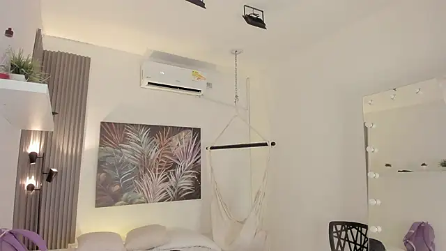 Snapshot of emma_alice_ chatting on 9, 2, 2026 emma alice online show from 9, 2, 2026