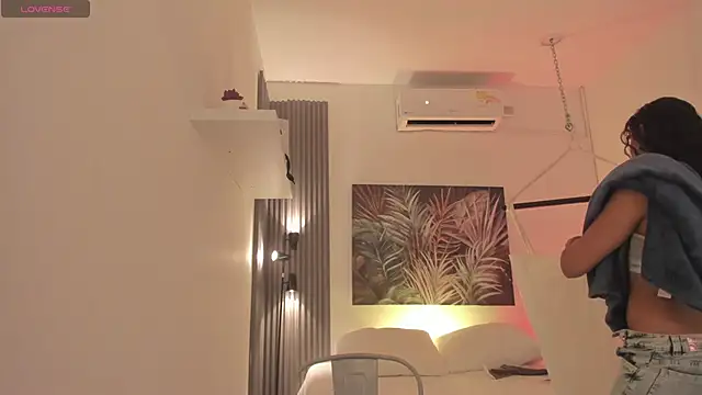 emma alice  online show from 15, 11, 2025