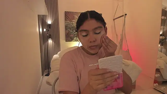 emma alice  online show from 21, 11, 2025