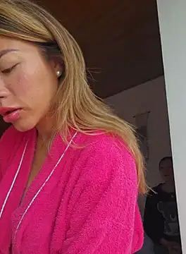 Karen San Miguel online show from 25, 9, 2025