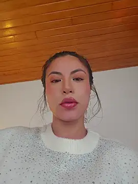 Snapshot of Karen_San_Miguel chatting on 20, 7, 2026 Karen San Miguel online show from 20, 7, 2026