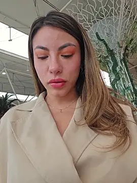 Karen San Miguel online show from 16, 3, 2026