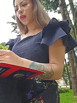 Karen San Miguel online show from 11, 3, 2025