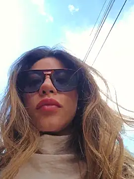 Karen San Miguel online show from 11, 3, 2026