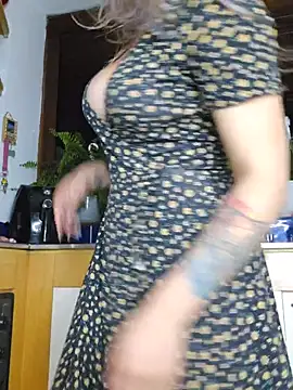 Karen San Miguel online show from 1, 3, 2025