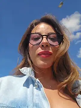 Karen San Miguel online show from 20, 3, 2026