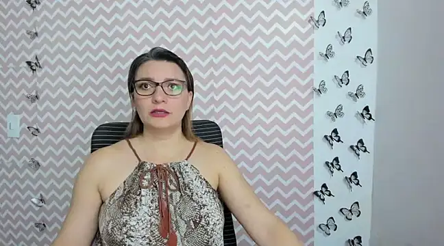 Amie Adams82  online show from 27, 12, 2024