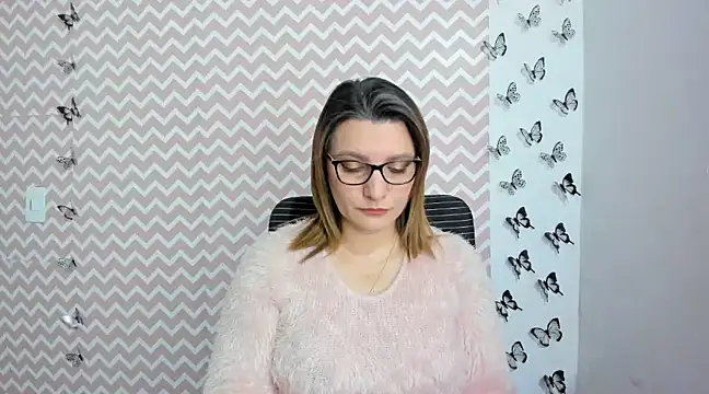 Amie Adams82  online show from 14, 1, 2025