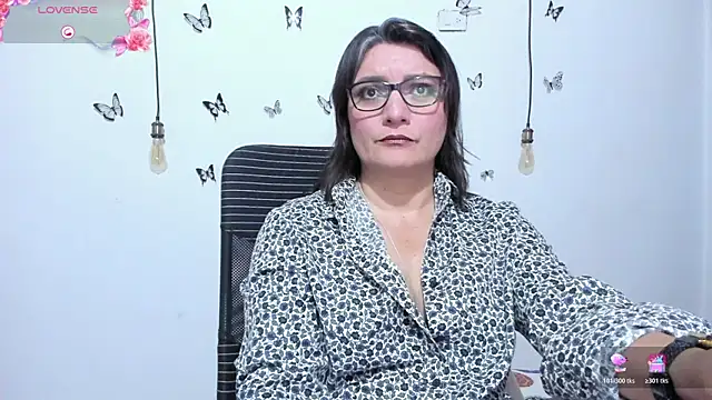 Snapshot of Amie_Adams82_ chatting on 28, 4, 2026 Amie Adams82 online show from 28, 4, 2026