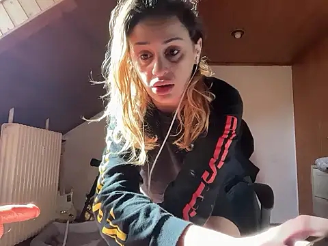 JeSuisUnTapin online show from 19, 9, 2025