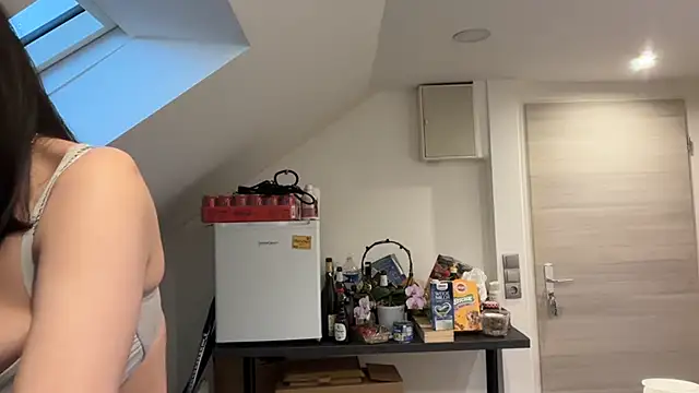 JeSuisUnTapin online show from 25, 11, 2025