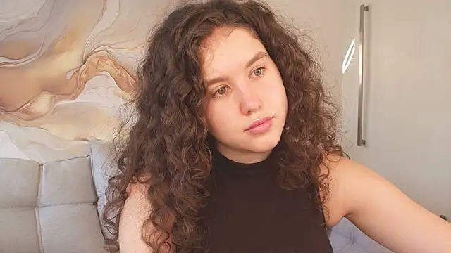 Ariella Sol online show from 3, 3, 2026