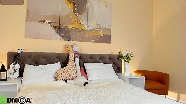 Ariella Sol online show from 15, 10, 2025