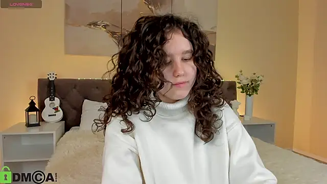 Ariella Sol online show from 27, 10, 2025