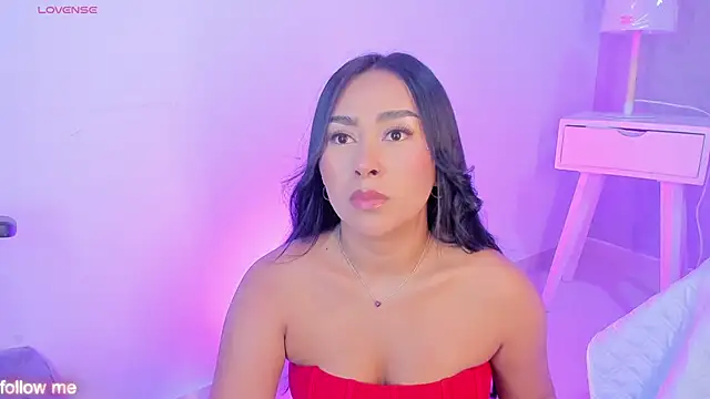 Cameliaa Smiith online show from 2, 11, 2025