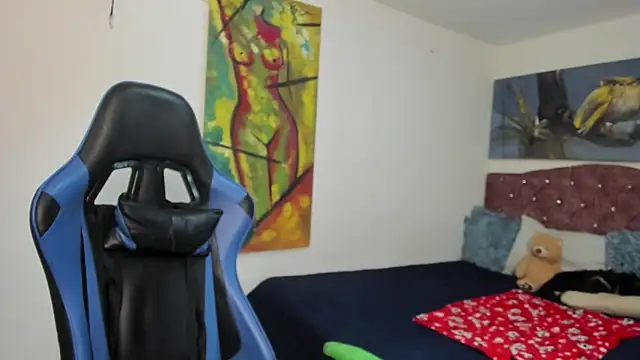 Margoth Montilla online show from 21, 12, 2025