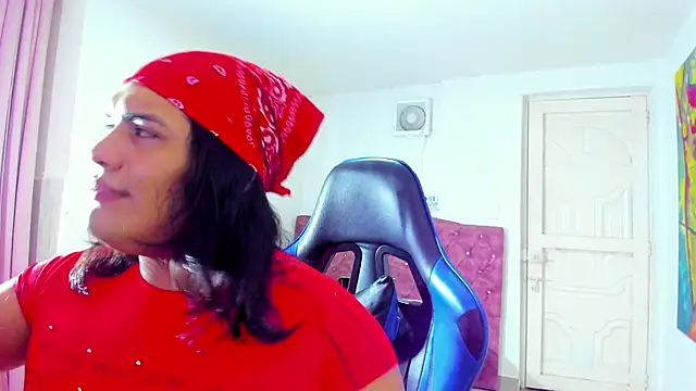 Margoth Montilla online show from 13, 10, 2025