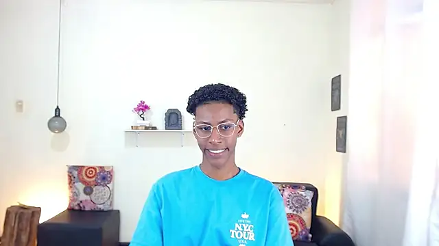 maiki18  online show from 19, 3, 2025