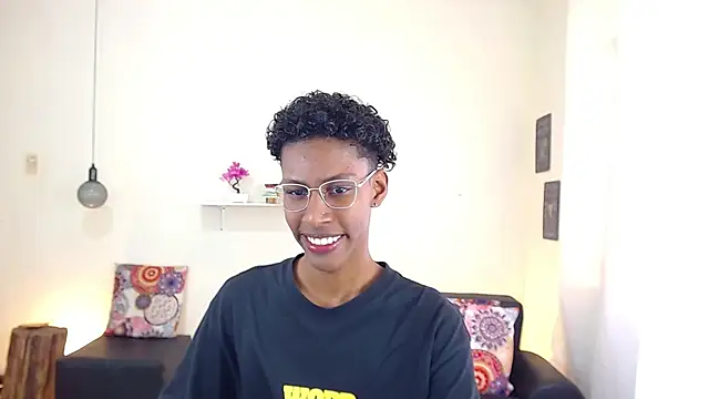 maiki18  online show from 13, 3, 2025