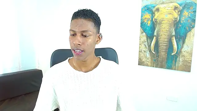 maiki18  online show from 28, 11, 2025