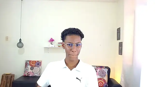 maiki18  online show from 10, 3, 2025