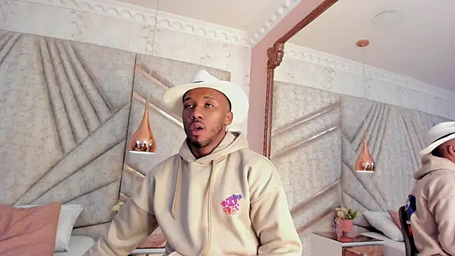 JamesParck online show from 17, 3, 2025