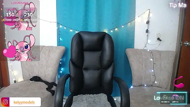 keelly richaardson1 online show from 5, 10, 2025