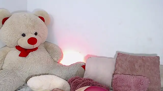 keelly richaardson1 online show from 3, 3, 2026