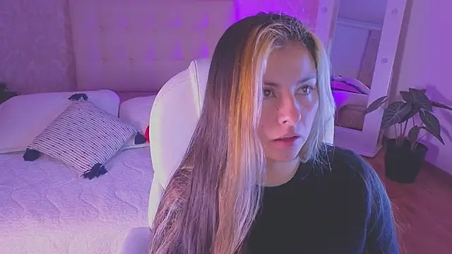 brandy sweet  online show from 17, 9, 2025