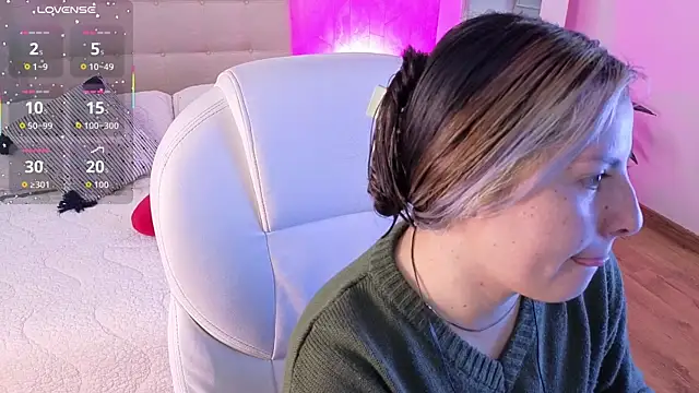 brandy sweet  online show from 11, 9, 2025